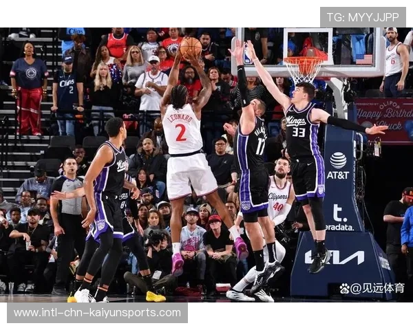 赛季关键战提前哑火,双方均被对手逼成防守战 赛季关键战提前哑火,双方均被对手逼成防守战